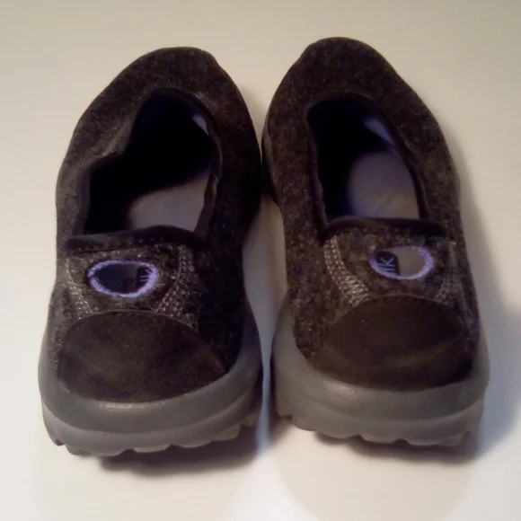 Skechers Go Walk Womens Size 6.5 Black Slip On Shoes Pre-owned No Box - Picture 11 of 15